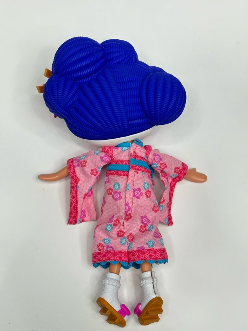Lalaloopsy Yuki Kimono 12” doll WITH SHOES- EXTREMELY RARE - Picture 2 of 4
